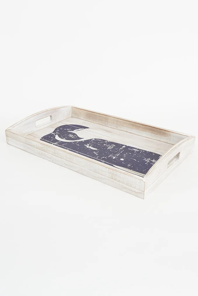 Bandeja de madera rectangular con ballena azul