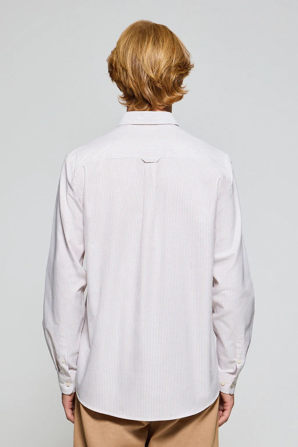 Camisa oxford de raya yale marrón claro con logo bordado Polo Club
