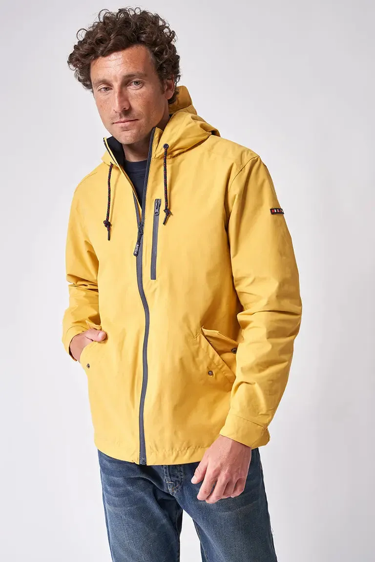 Chubasquero con capucha en nylon 100% waterproof