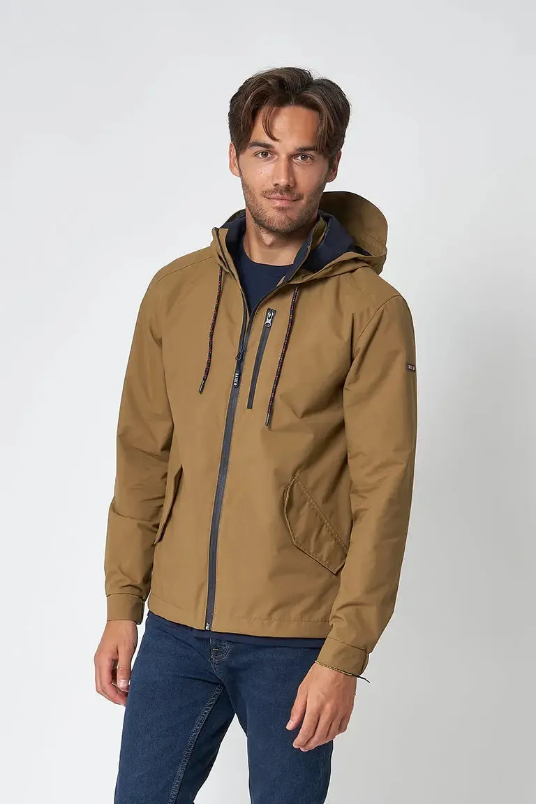 Chubasquero con capucha en nylon 100% waterproof