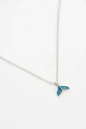 Collar en plata de ley 925 con cola de ballena azul en piedra