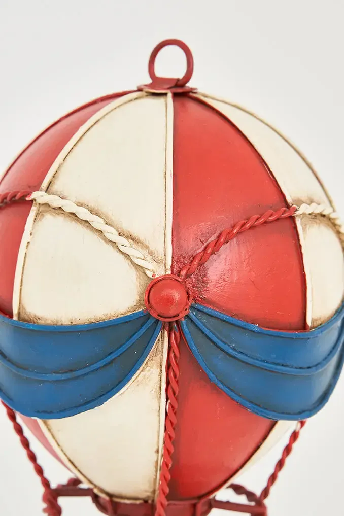 Globo con barca de metal para colgar