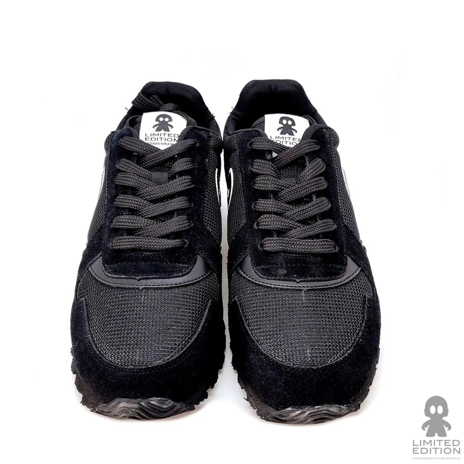 Limited Edition Tenis Negros Talla 28 Original Design Art Talla 28