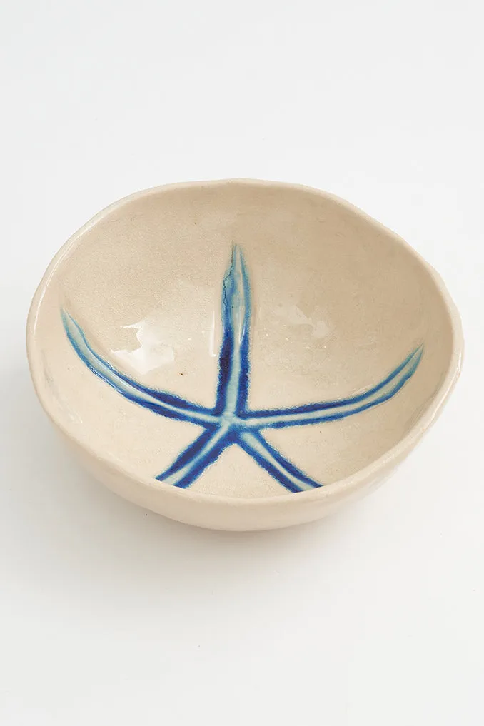 Plato de cerámica con estrella de mar grande