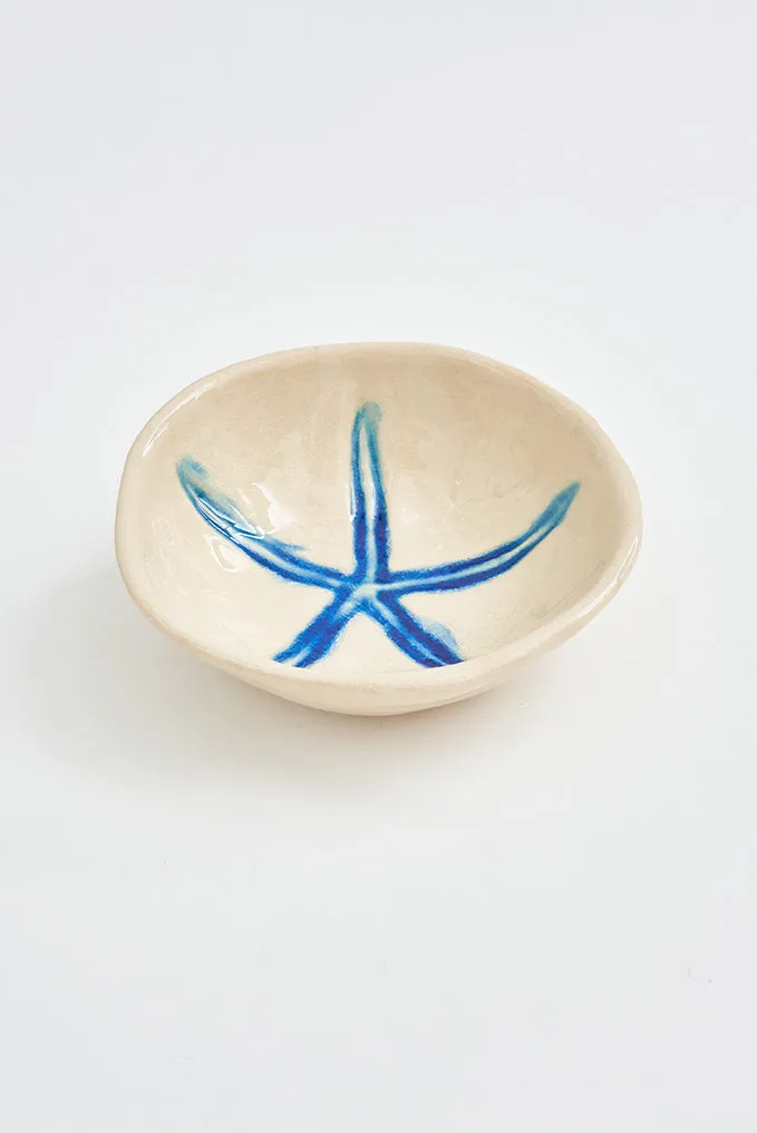 Plato de cerámica con estrella de mar pequeño