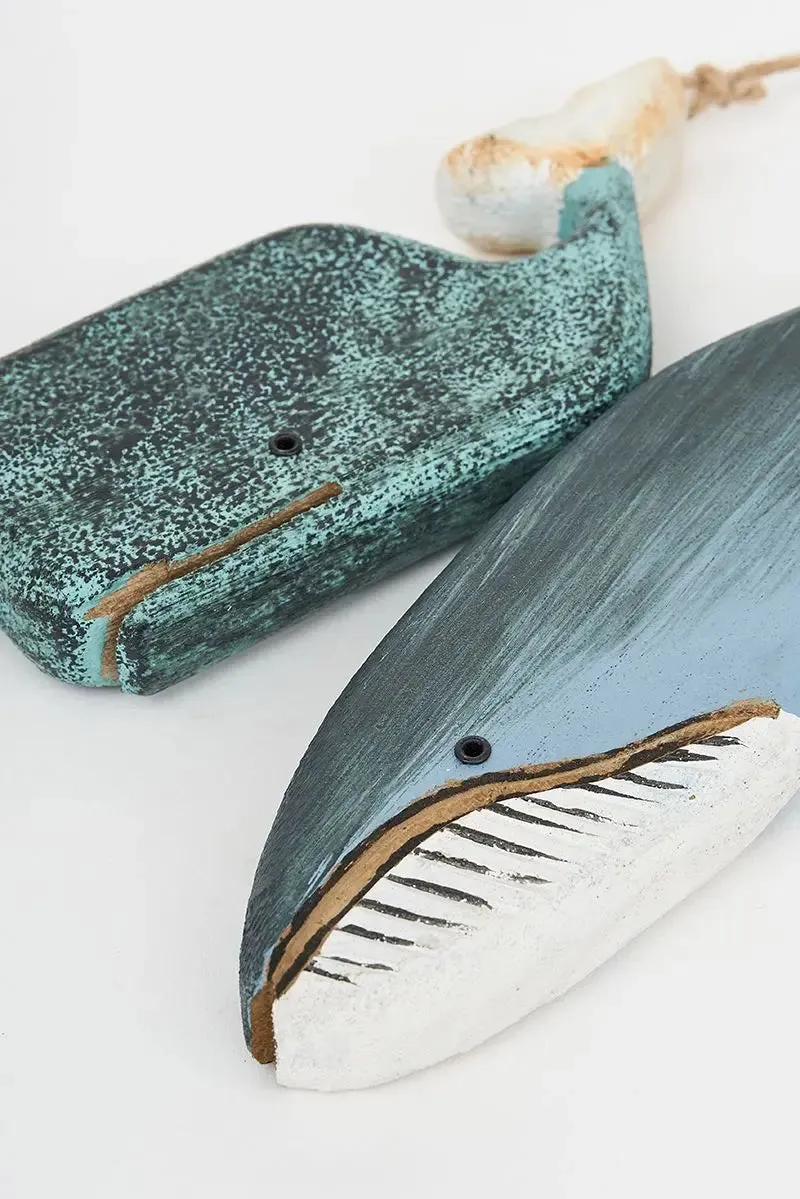Ristra de 2 ballenas de madera