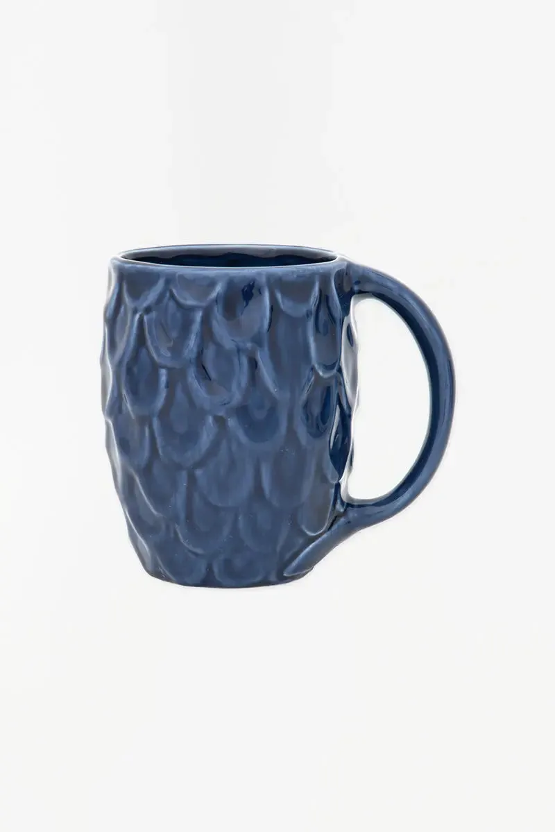 Taza azul co textura escamas - D7285