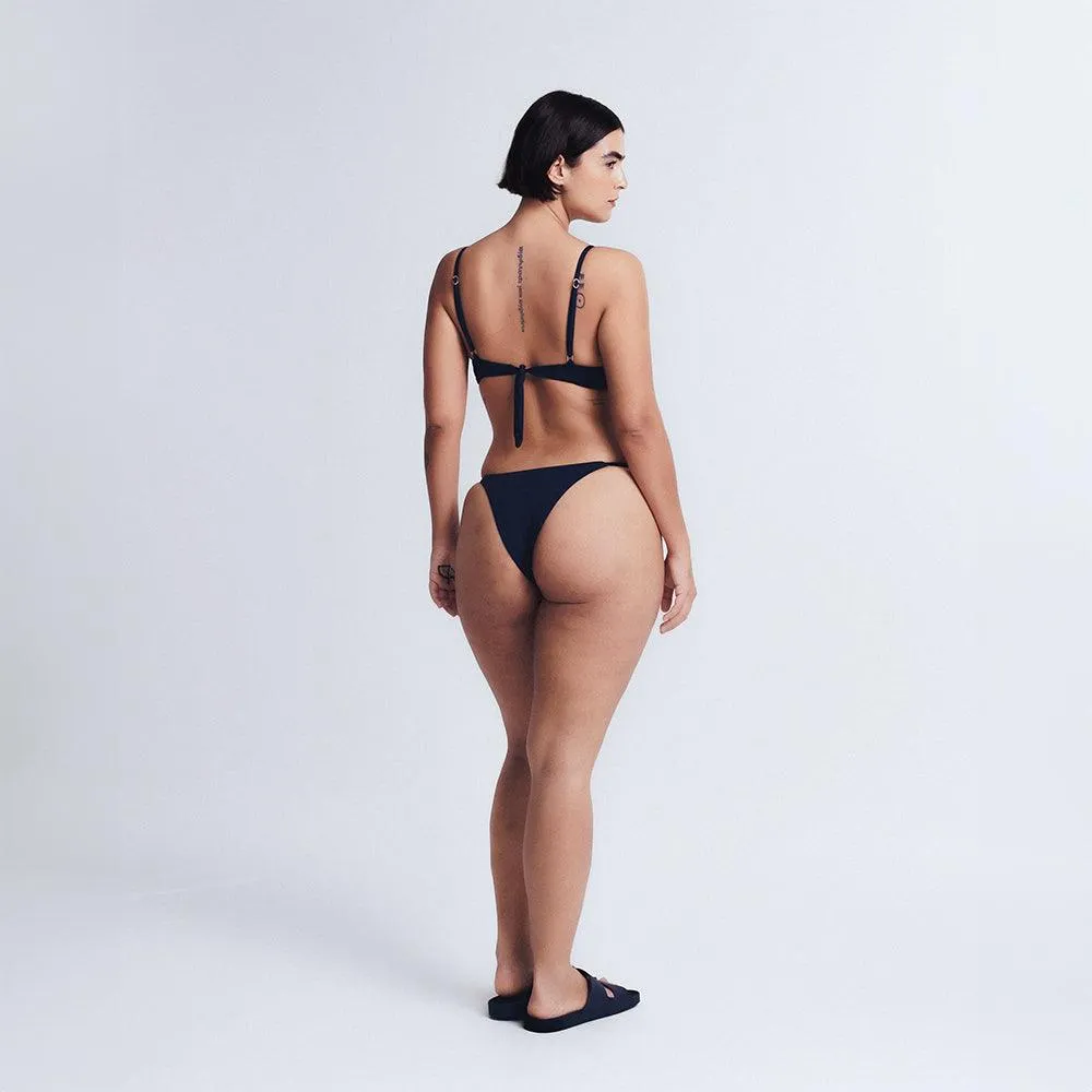 Timeless String Undie