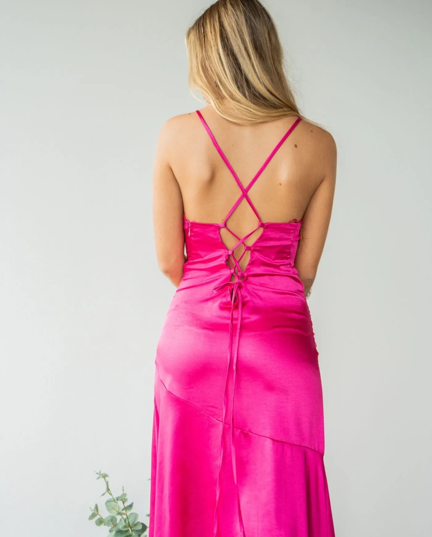 Vestido de Fiesta Largo Renata Satín Fucsia